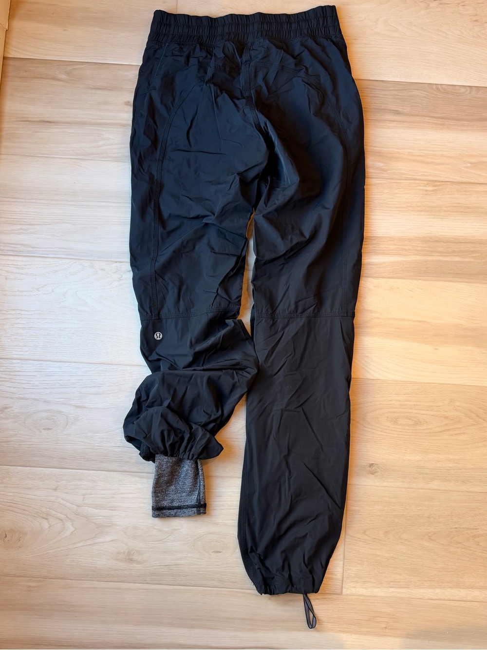 Lululemon Lined Black Dance Studio Track Pants Bungee Hem Size 4